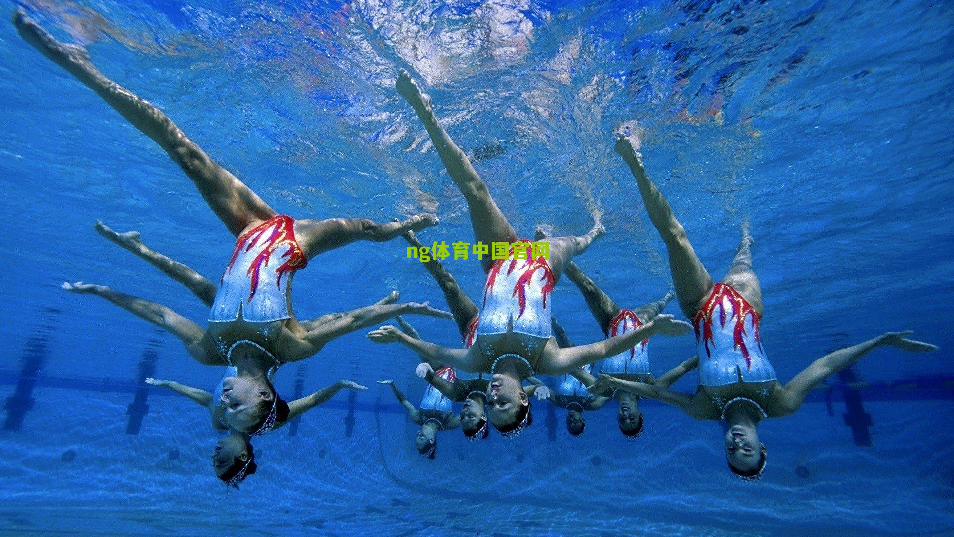 雄鹿领袖扬尼斯坦言沟通挑战,年轻队友难纳谏言,但坚持发声是队长职责